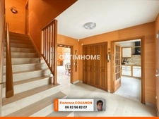 5KM DOURDAN, A10 à 2km, PARIS 45 MN. Maison d’architecte 188,72 m², 3 chambres avec sous sol total aménagé et garage indépendant. Au calme, volumes, luminosité.