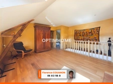 Maison de caractère atypique 10 pièces – Sainte-Mesme – 230 m² – 5 chambres  avec garage 3 voitures.
