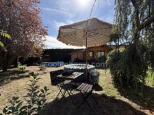 CHAMARANDE – Maison atypique 109 M² avec jardin de 860 m² et chalet aménagé