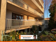 RAMBOUILLET secteur la louviere. LOCAL / BUREAU DE 107 M² EN RDC POUVANT ETRE TRANSFORMER EN APPARTEMENT