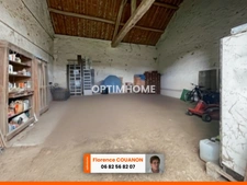 45mn PÄRIS. Haute Vallée de Chevreuse. Longvilliers. Charmante maison ancienne de 200 m² de 5/6 chambres avec une grange et un beau jardin de 3484 m² clos. 