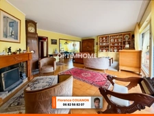 45 KM DE PARIS. Maison de 157 M² avec 5 chambres sur 9788 M² au Val St Germain.