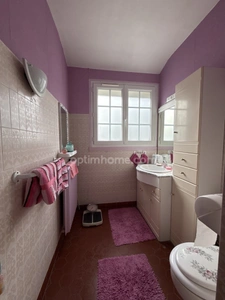LIMOURS MAISON DANS UNE RESIDENCE TRANQUILLE 140 M² AVEC DEPENDANCE ET TERRAIN PLAT ET CLOS.PROCHE COMMODITES.