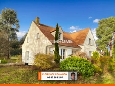 VALLEE DE CHEVREUSE. LE VAL SAINT GERAMIN. Maison de 170 m² avec 5 chambres sur un beau terrain de plus de 2500 m².