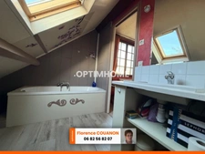 Vallée de Chevreuse. SAINT CYR SOUS DOURDAN (91)- 45 KM de PARIS. Maison familliale de 150 M² habitables (120 m² loi carrez) avec véranda 20 M² et beau jardin de 1000 M² -