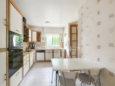 5KM NORD DOURDAN, Maison d’architecte 160/200 m², 3 chambres avec potentiel au prix de 399 000 EUROS.