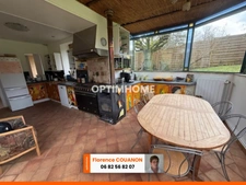 Maison atypique idéale pour recevoir à Sainte Mesme (78) – 230 m², 5 chambres, garage pour 3 voitures.
