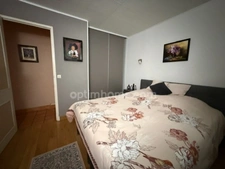 LIMOURS MAISON DANS UNE RESIDENCE TRANQUILLE 140 M² AVEC DEPENDANCE ET TERRAIN PLAT ET CLOS.PROCHE COMMODITES.