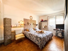 CHAMARANDE – Maison atypique 109 M² avec jardin de 860 m² et chalet aménagé