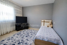 TOULOUSE SAINT SIMON / Superbe Villa lumineuse T5 de plain-pied moderne et bien agencée / Année 2016 / jardin /double garage