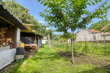TOULOUSE Ensemble Immobilier / Une maison avec étage + 5 pièces  et une maison T3 en chartreuse de plain-pied secteur / Rte de Launaguet TOULOUSE 31200