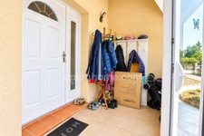 VILLARIÈS – VILLA FAMILIALE 179 M² AVEC PISCINE – 6 CHAMBRES – TERRAIN 1 500 M² – UN VÉRITABLE HAVRE DE PAIX