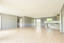 TOULOUSE SAINT SIMON / Superbe Villa lumineuse T4 de plain-pied moderne et bien agencée / Année 2016 / jardin / garage