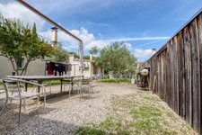 TOULOUSE Ensemble Immobilier / Une maison avec étage + 5 pièces  et une maison T3 en chartreuse de plain-pied secteur / Rte de Launaguet TOULOUSE 31200