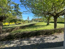 Grande propriété + 9 pièces comprenant 2 logements – 264 m² – Terrain arboré – Sans vis-à-vis Situation  Labessière-Candeil – À 25 min d’Albi / 45 min de Toulouse