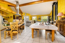 VILLARIÈS – VILLA FAMILIALE 179 M² AVEC PISCINE – 6 CHAMBRES – TERRAIN 1 500 M² – UN VÉRITABLE HAVRE DE PAIX