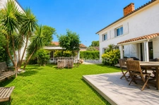 TOULOUSE secteur 31500 LA COQUILLE – ARGOULETS - MAISON DE CARACTÈRE DE 197 m² – POSSIBILITÉ 2 APPARTEMENTS INDÉPENDANTS – TERRAIN 727 m² – DOUBLE GARAGE