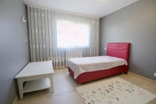 TOULOUSE SAINT SIMON / Superbe Villa lumineuse T5 de plain-pied moderne et bien agencée / Année 2016 / jardin /double garage