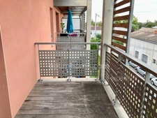 Toulouse Lalande / Trois Cocus Appartement T3 lumineux avec balcon en dernier étage / Résidence année 2012