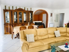 BLAGNAC – MAISON T5/6 DE PLAIN-PIED AVEC PISCINE, GARAGE ET ATELIER – CALME ET PROXIMITÉ ODYSSUD