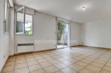 TOULOUSE – CRAMPEL / PONT DES DEMOISELLES – AGRÉABLE T2 EN REZ-DE-JARDIN – TERRASSE ET PARKING EN SOUS-SOL