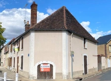 Maison à vendre 8 pièces Proche de VILLENEUVE SUR YONNE8 (89)