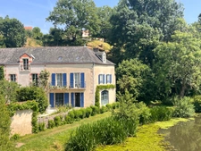 MALLIEVRE, BORD DE SEVRE, CADRE BUCOLIQUE & AUTHENTIQUE, DEMEURE COMPOSEE DE 2 MAISONS JUMELEES AVEC JARDIN, GARAGE, CAVE, 287000€ FAI