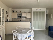 ILE AUX MOINES, VUE MER, APPARTEMENT EN RESIDENCE SUR LE PORT, 315000€ FAI