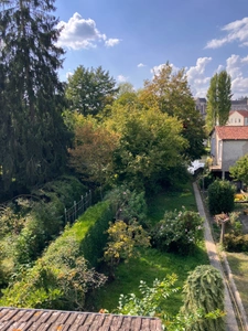 SAINT LAURENT SUR SEVRE, MAISON DE VILLE BORDS DE SEVRE, 2 CHAMBRES, JARDIN, 146000€ FAI