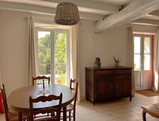 MALLIEVRE, BORD DE SEVRE, CADRE BUCOLIQUE & AUTHENTIQUE, DEMEURE COMPOSEE DE 2 MAISONS JUMELEES AVEC JARDIN, GARAGE, CAVE, 287000€ FAI