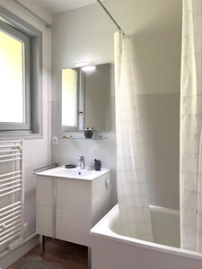 MALLIEVRE, BORD DE SEVRE, CADRE BUCOLIQUE & AUTHENTIQUE, DEMEURE COMPOSEE DE 2 MAISONS JUMELEES AVEC JARDIN, GARAGE, CAVE, 287000€ FAI