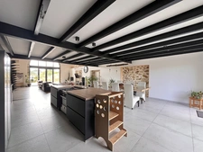 MAULEON, ANCIENNE GRANGE CONVERTIE EN HABITATION, 3 CHAMBRES, JARDIN 1000m², 282000€ FAI