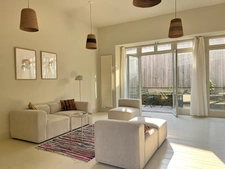 ILE AUX MOINES, COEUR DE BOURG, ANCIENNE ECOLE TRANSFORMEE EN HABITATION, 4 CHAMBRES, 748800€ FAI