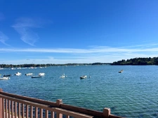 ILE AUX MOINES, VUE MER IMPRENABLE, APPARTEMENT EN RESIDENCE SUR LE PORT, 262000€ FAI