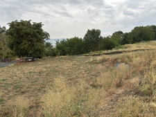 BEAU TERRAIN