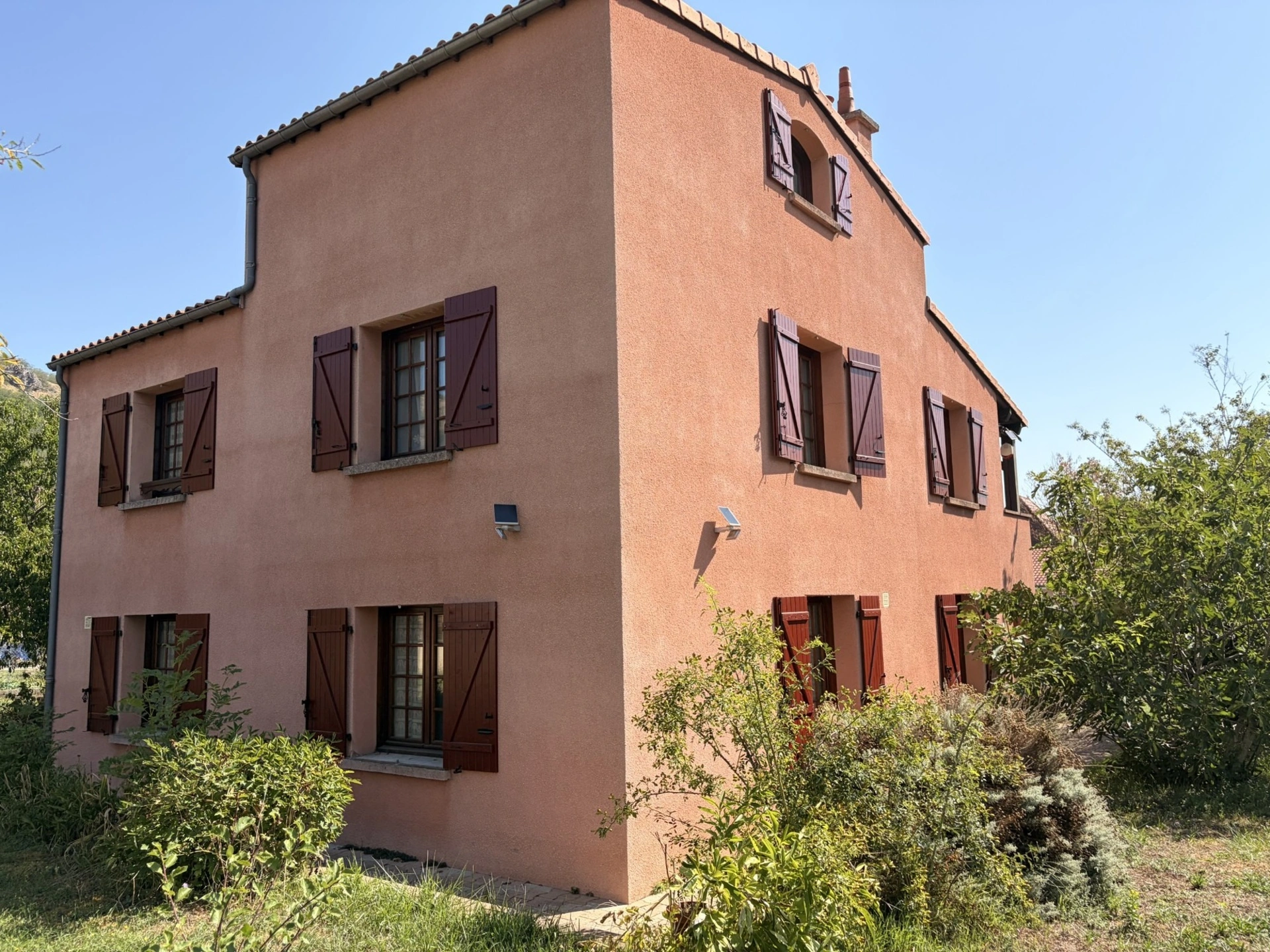 Maison 7 pièces 130 m² · à Perrier · 130 m² · 234 000 €