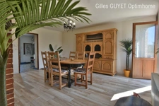 20MN de BERNAY, MAISON de caractère, T4  75M²  115400€  7500M² de terrain avec dépendances.