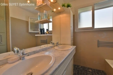 Secteur BEAUMONT-LE-ROGER/NASSANDRES-SUR-RISLE T5 100M² 185000€ Dépendance avec terrain clos.