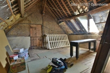 20MN de BERNAY, MAISON de caractère, T4  75M²  115400€  7500M² de terrain avec dépendances.