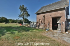 20MN de BERNAY, MAISON de caractère, T4  75M²  115400€  7500M² de terrain avec dépendances.