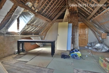 20MN de BERNAY, MAISON de caractère, T4  75M²  115400€  7500M² de terrain avec dépendances.