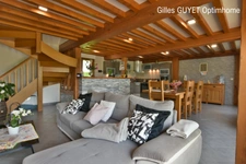 20MN de BERNAY, MAISON NORMANDE, T10  206M²  289000€ 1200M² de terrain.