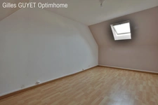 MAISON DE CARACTÈRE,T7,163M², 335000€ Dépendance. Terrain de 8000M² 