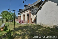 20MN de BERNAY, MAISON de caractère, T4  75M²  115400€  7500M² de terrain avec dépendances.