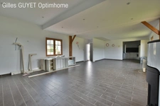 MAISON DE CARACTÈRE,T7,163M², 335000€ Dépendance. Terrain de 8000M² 