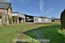 15MN de BERNAY, MAISON ATYPIQUE, T6, 122M²  180000€ 1,68Hectares de terrain avec dépendances et étang. (27)