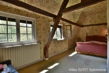 ✨SOUS COMPROMIS - PLUS DISPONIBLE À LA VENTE✨  12MN de BERNAY, Ancien corps de Ferme, T4/5, 85M²  148500€ 1,25Hectares de terrain avec dépendances (27)