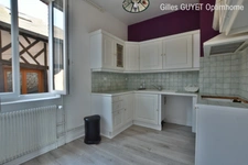✨SOUS COMPROMIS - PLUS DISPONIBLE À LA VENTE✨     Immeuble à vendre BERNAY centre 3 lots 170M² env. 215000€ (27)
