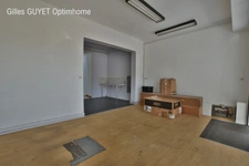 ✨SOUS COMPROMIS - PLUS DISPONIBLE À LA VENTE✨     Immeuble à vendre BERNAY centre 3 lots 170M² env. 215000€ (27)
