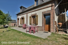 20MN de BERNAY, MAISON de caractère, T4  75M²  115400€  7500M² de terrain avec dépendances.